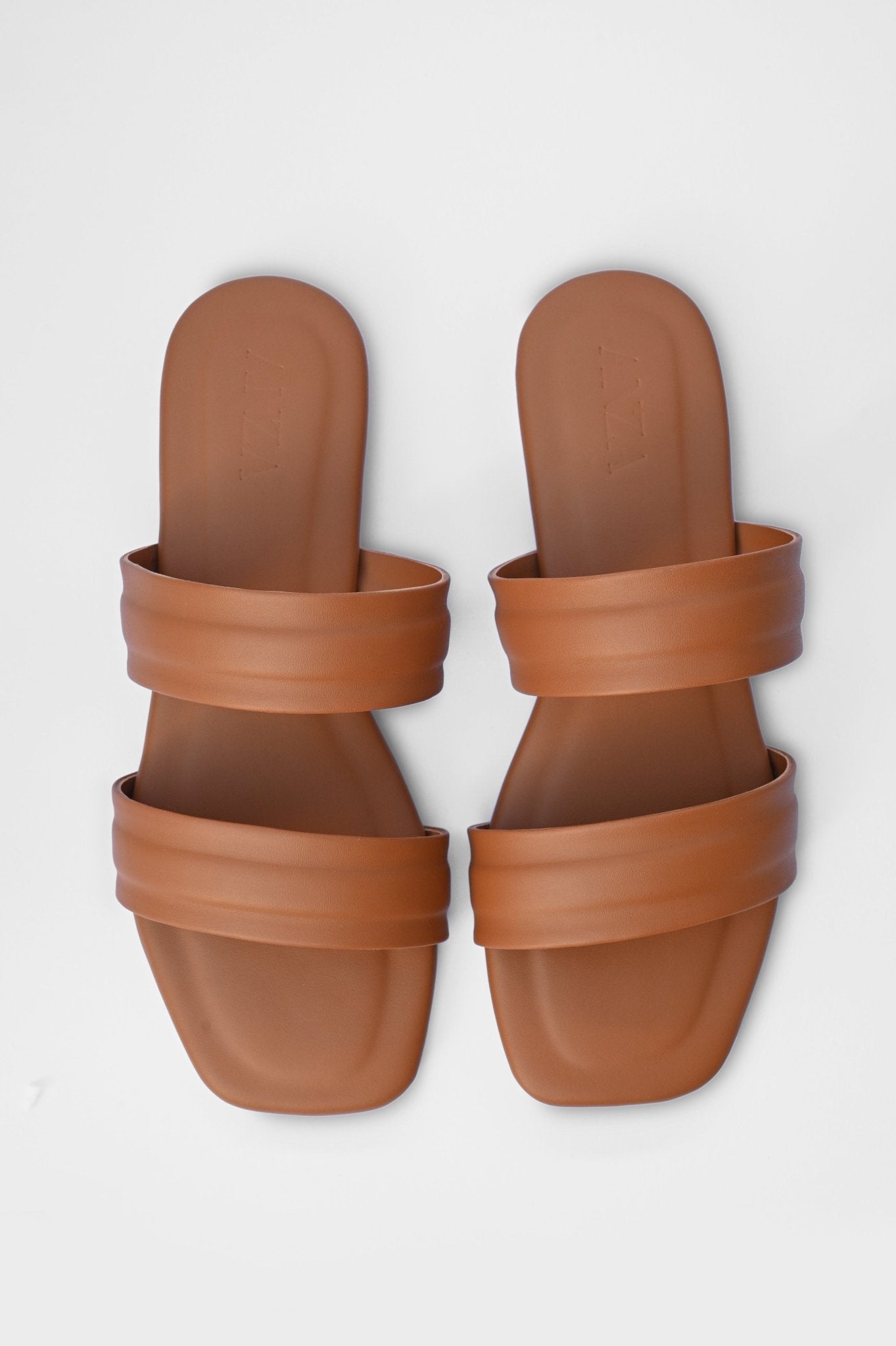 | ANZA Dolce Vita | Flats | Anza | OneHub