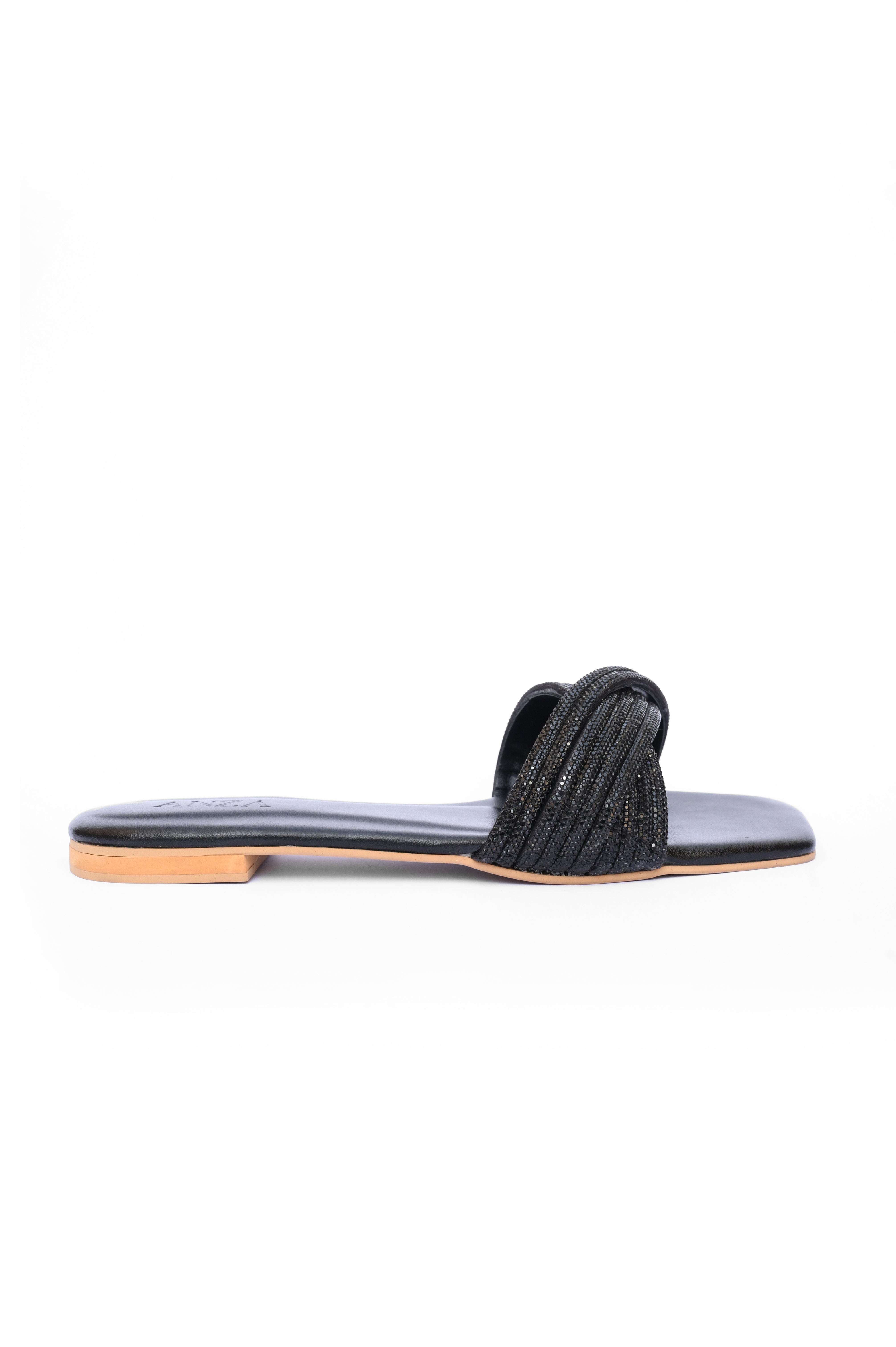 | ANZA Crystal Cascade | Flats | Anza | OneHub