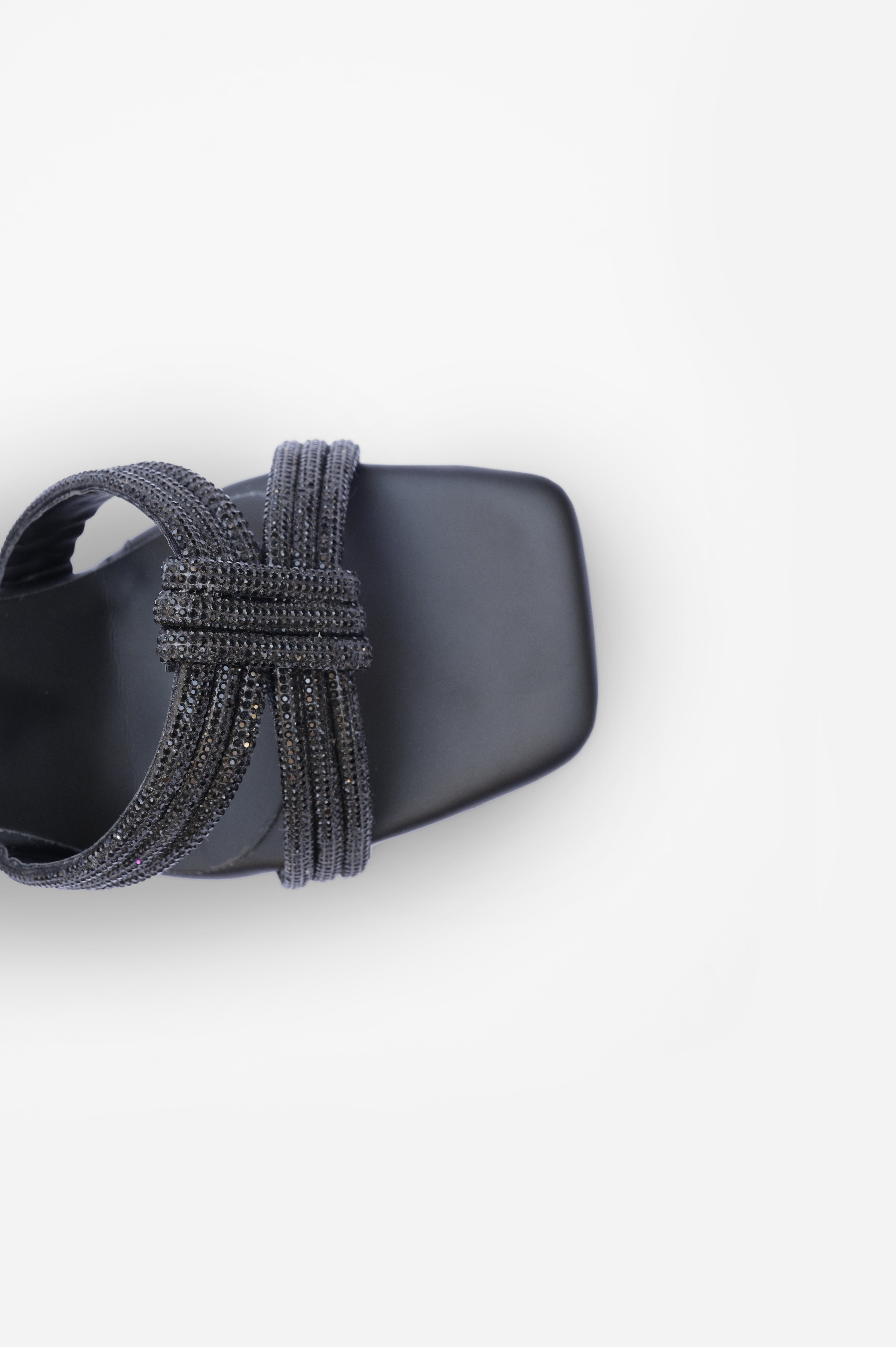 | ANZA Elysia Luxe | Flats | Anza | OneHub