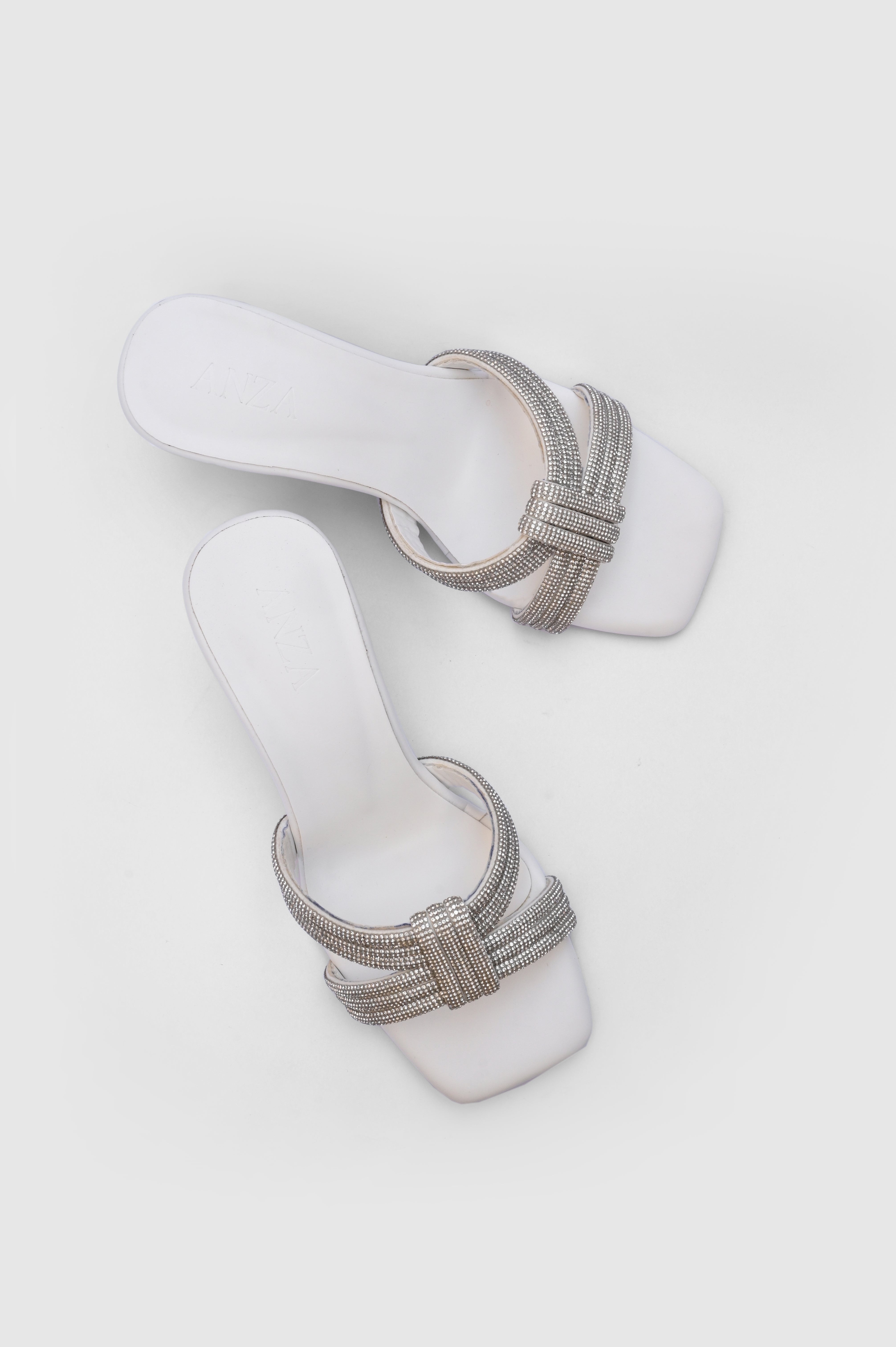 | ANZA Elysia Luxe | Flats | Anza | OneHub