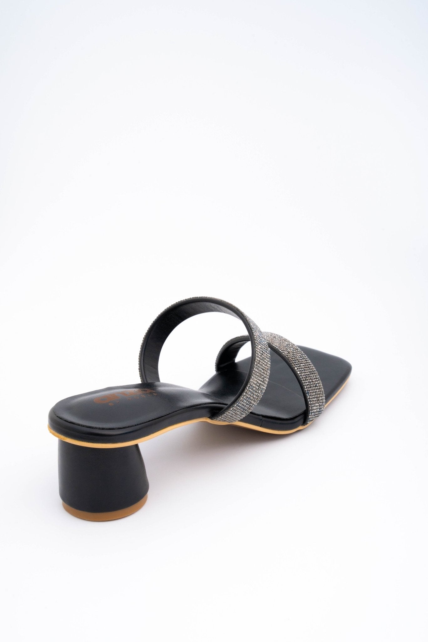 | ANZA Elara | Sandals | Anza | OneHub